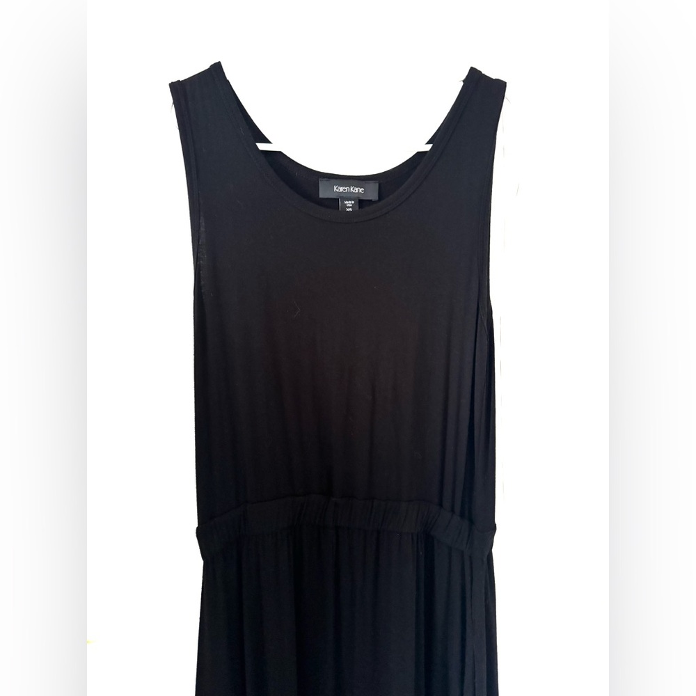 Karen Kane Classic Black Sleeveless Dress